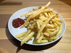 NUR Pommes Frites (2,50 € pro Kind)